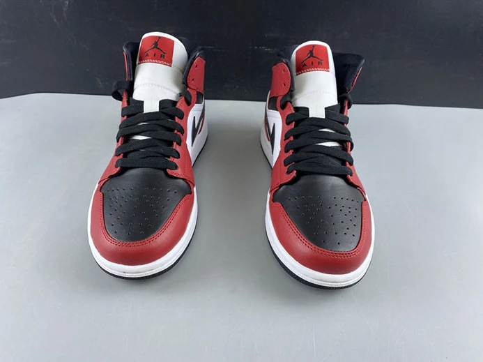 Jordan1 Mid Chicago Toe 554724-069 NewStyle 552