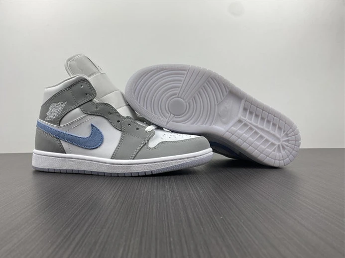 Jordan1 Mid Wolf Grey Aluminum BQ6472-105 ModernLook 463