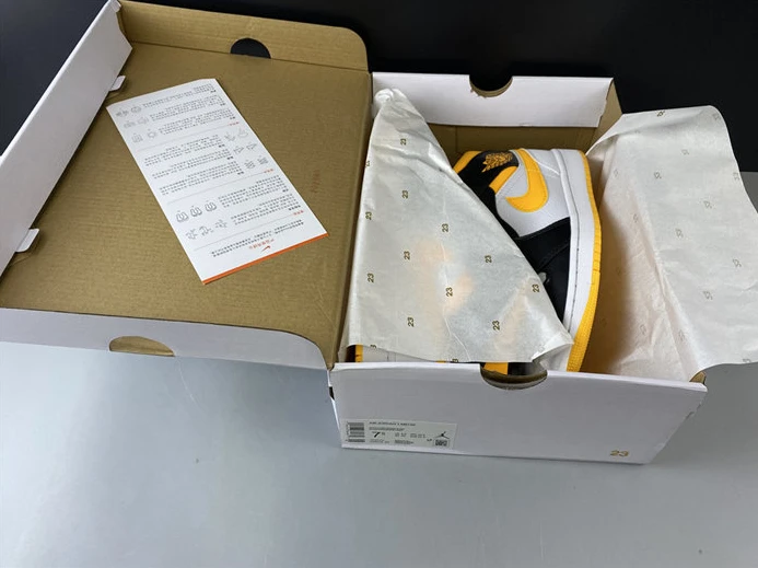 Jordan1 Mid white black yellow CV5276-107 Fashionable 522