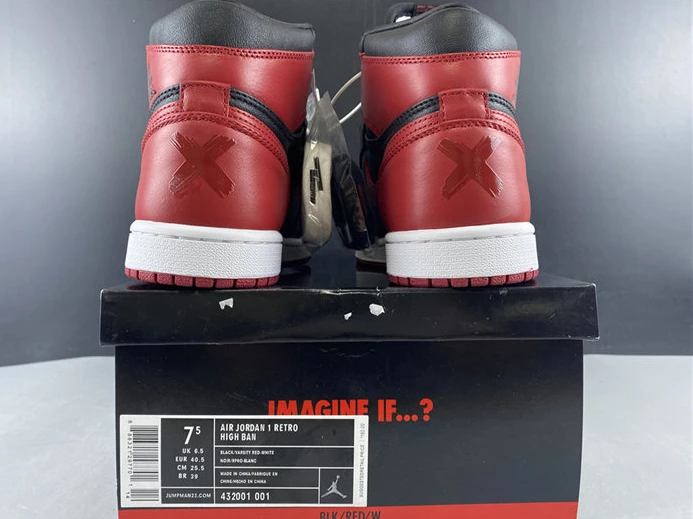 Jordan1 Retro Banned 432001-001 DailyWear 486