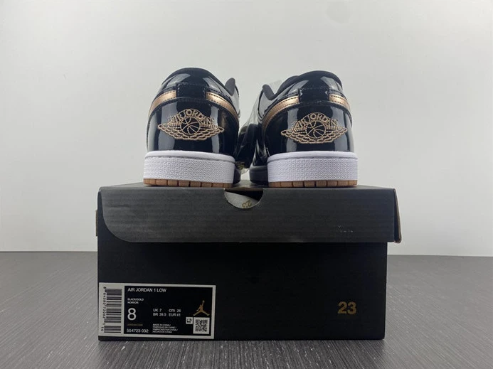 Jordan1 Retro Black Gold Patent 554723-032 Trendy 694