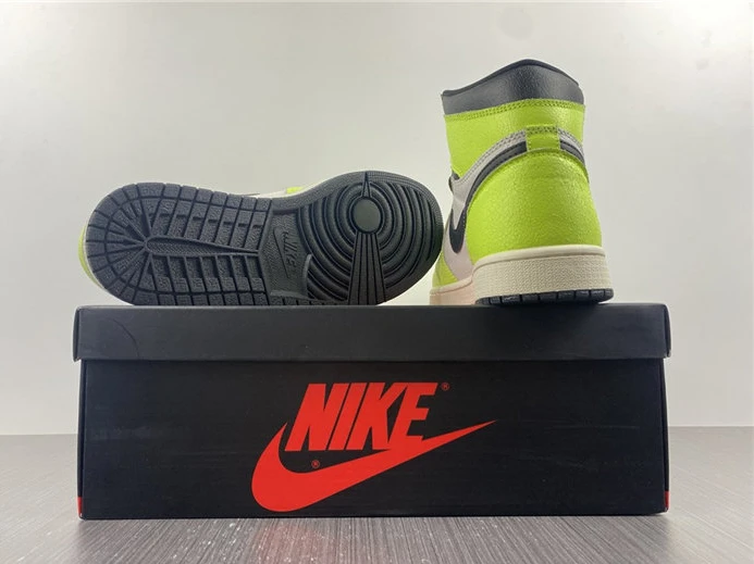 Jordan1 Retro OG Visionaire 555088-702 NewStyle 469