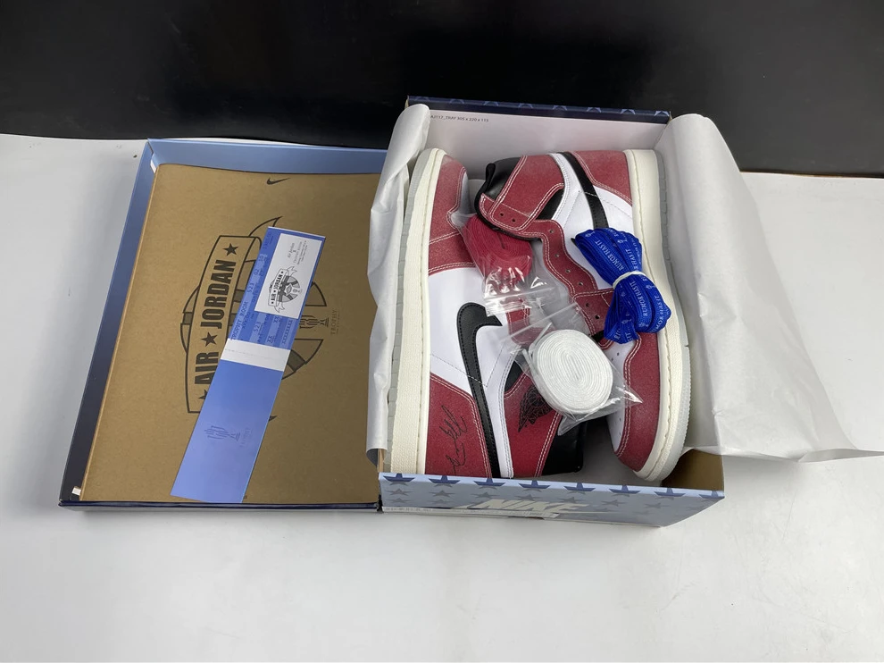 Jordan1 Retro Trophy Room Chicago DA2728-100 UrbanStyle 494