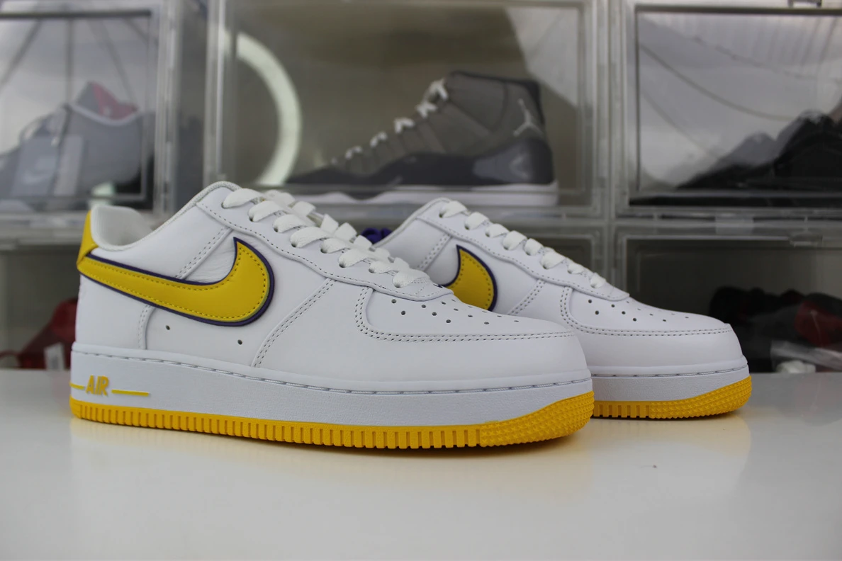 Kobe Bryant x Nike Air Force 1 Low TopPick 2380