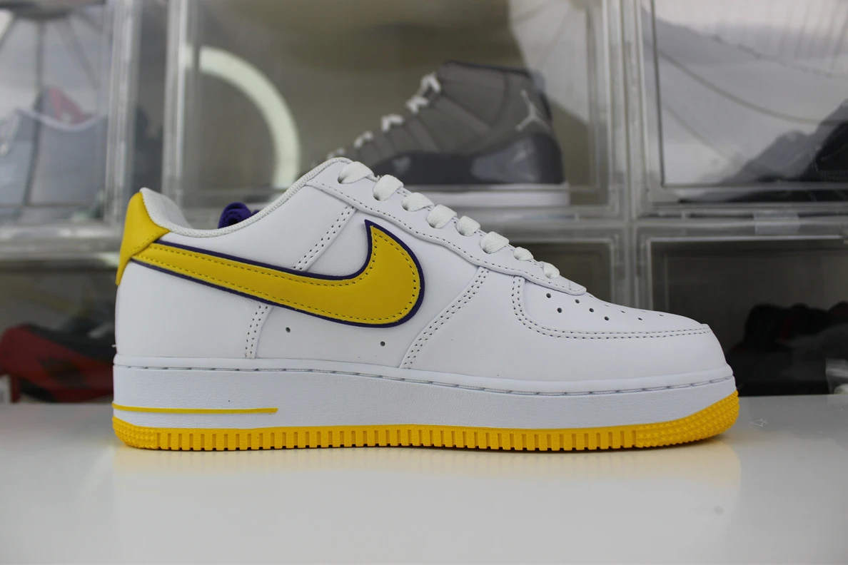 Kobe Bryant x Nike Air Force 1 Low TopPick 2380