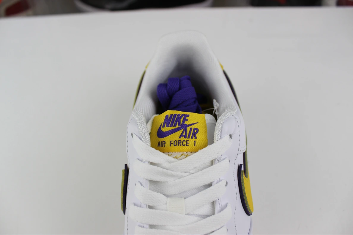 Kobe Bryant x Nike Air Force 1 Low TopPick 2380