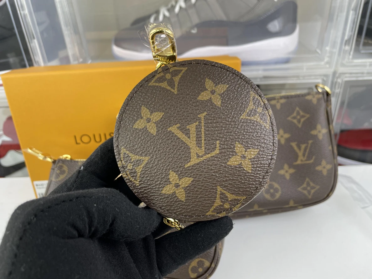 LV 3 bags suit (25x13cm) (20x11cm) (10cm) Comfortable 277