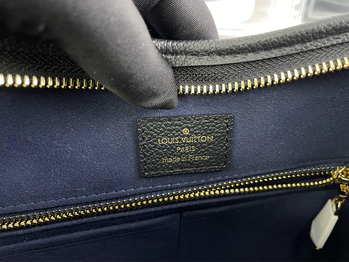 LV All in BB Xph Black bag, (18 x 16 x12 cm) GoAnywhere 141