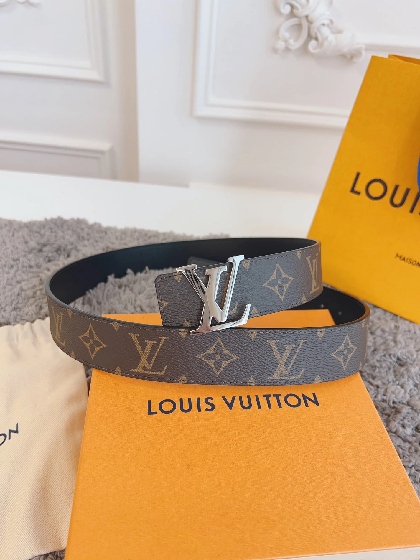 LV Belt Brown HighQuality 194