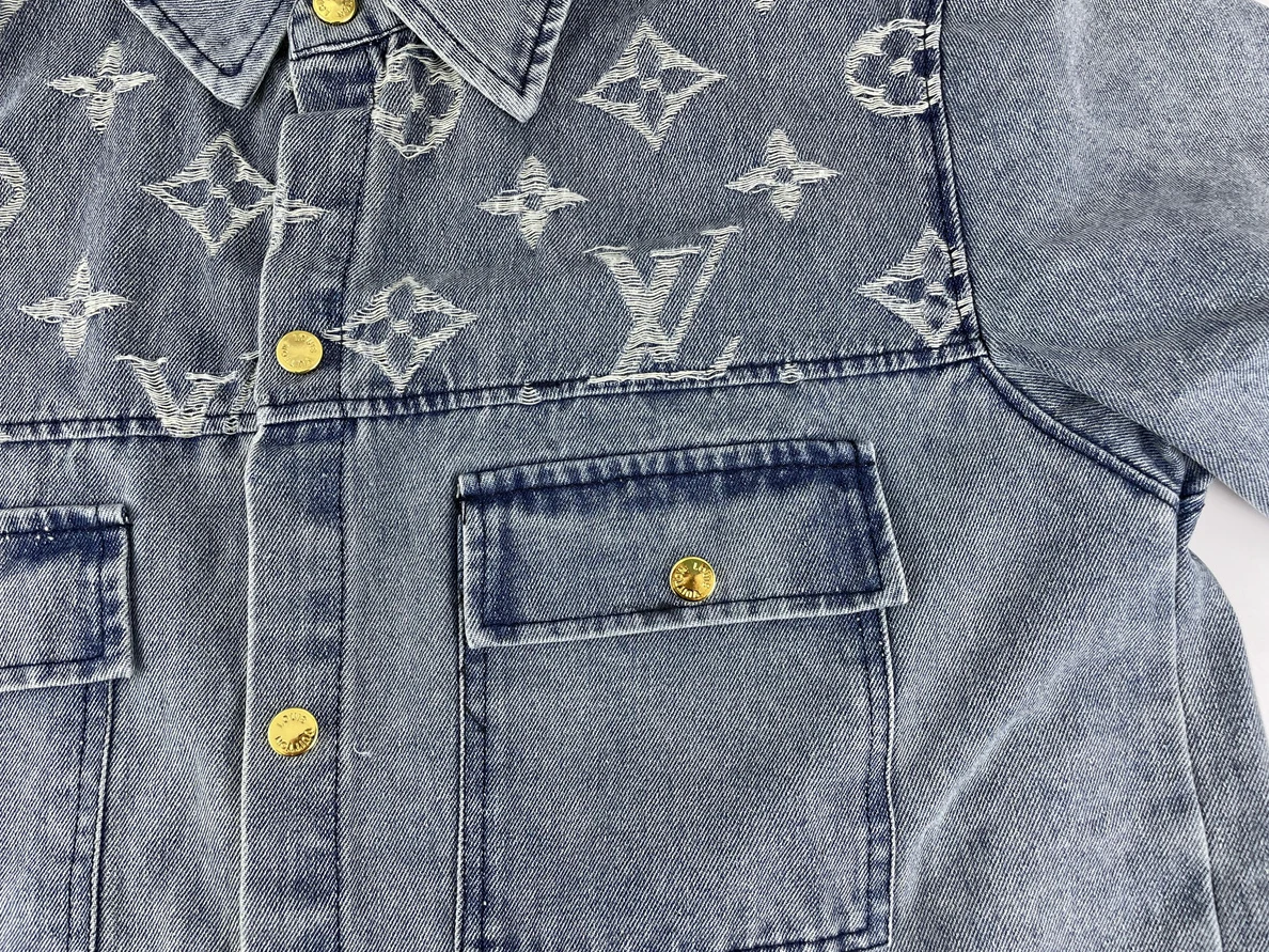 LV Jean suit GoAnywhere 161
