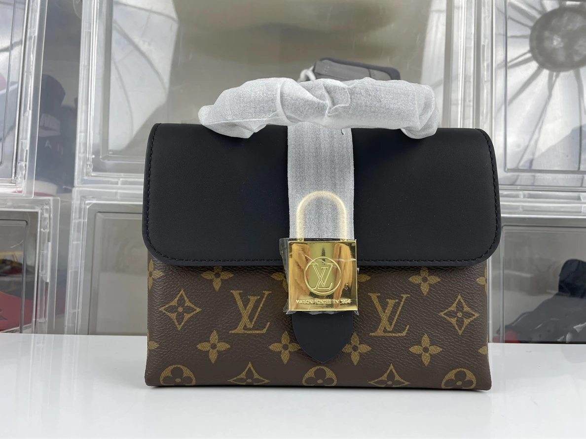 LV Locky BB Handling Bag Black Brown (20 x 16 x 7.5cm) StreetReady 250