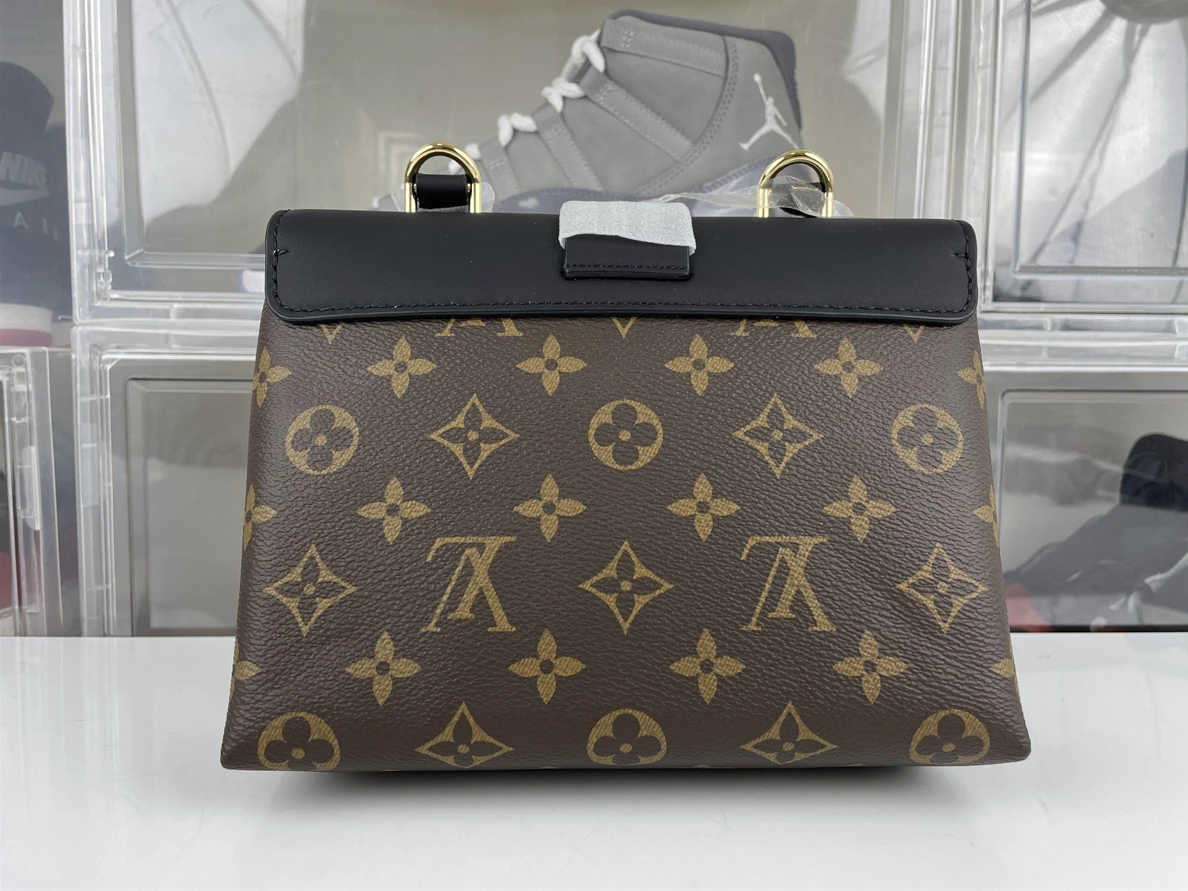 LV Locky BB Handling Bag Black Brown (20 x 16 x 7.5cm) StreetReady 250