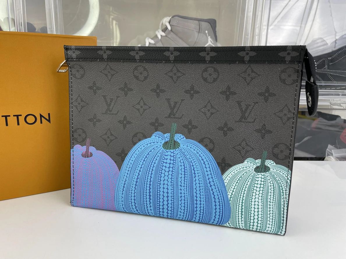 LV Mens Pumpkin Ochette Voyage hand bag ( 27 x 21 x 3cm) GoodFit 144
