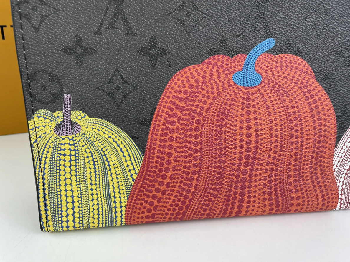 LV Mens Pumpkin Ochette Voyage hand bag ( 27 x 21 x 3cm) GoodFit 144