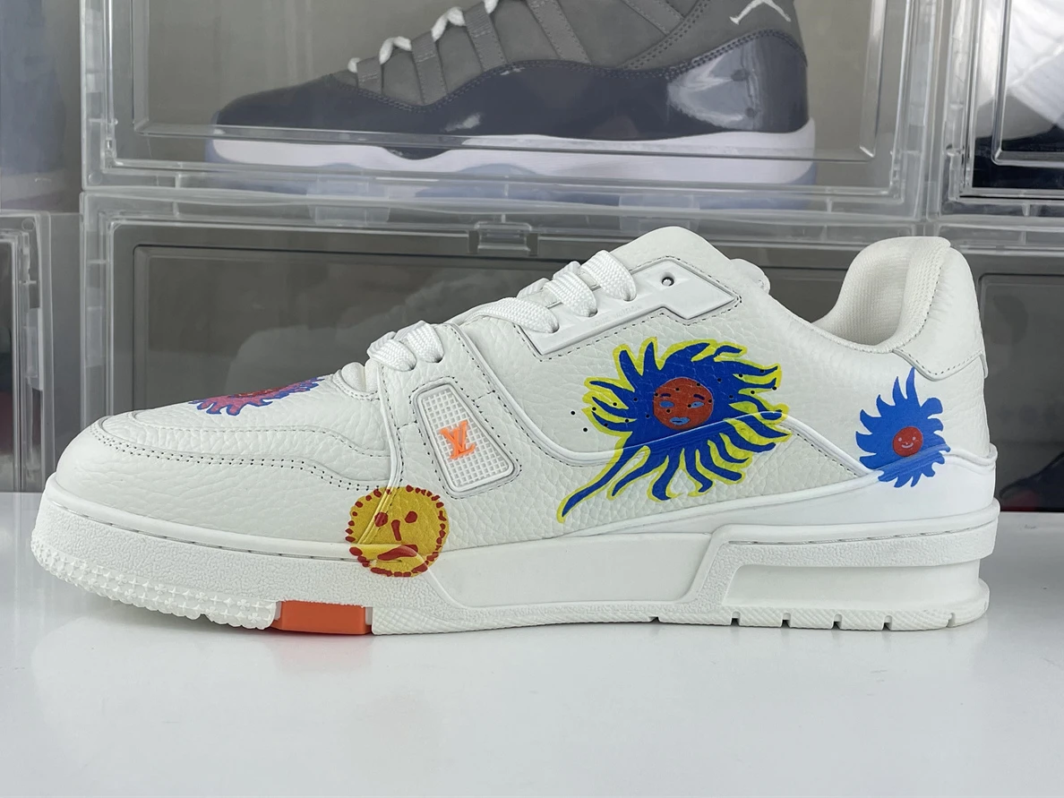 LV White with sun faces skate shoes 2023 Popular 169
