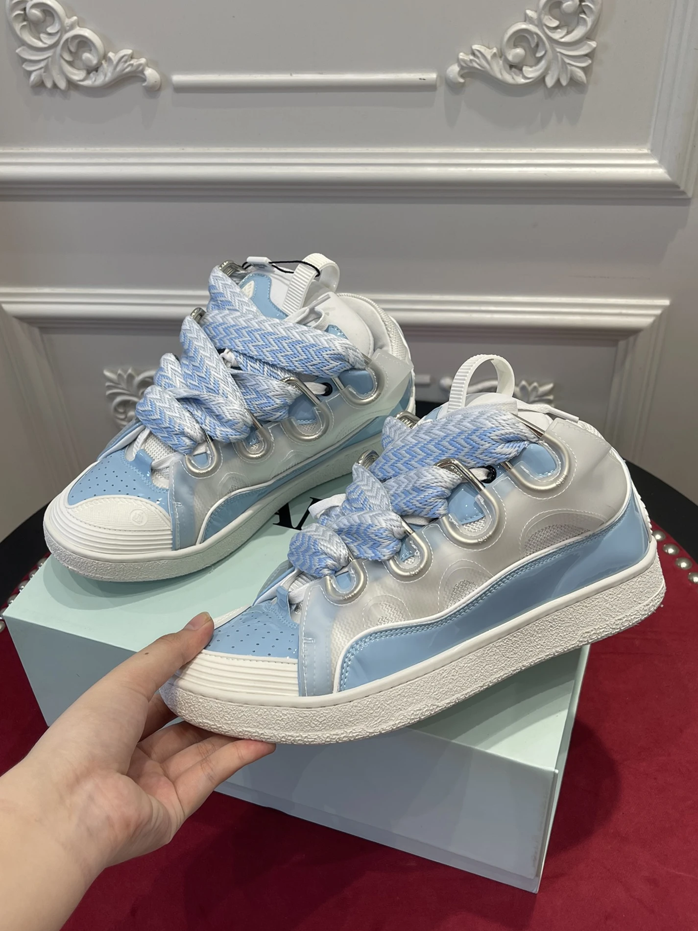 Lanvin Curb Sneaker FW-SKDK02-GLOS-A22901 Trendy 1500