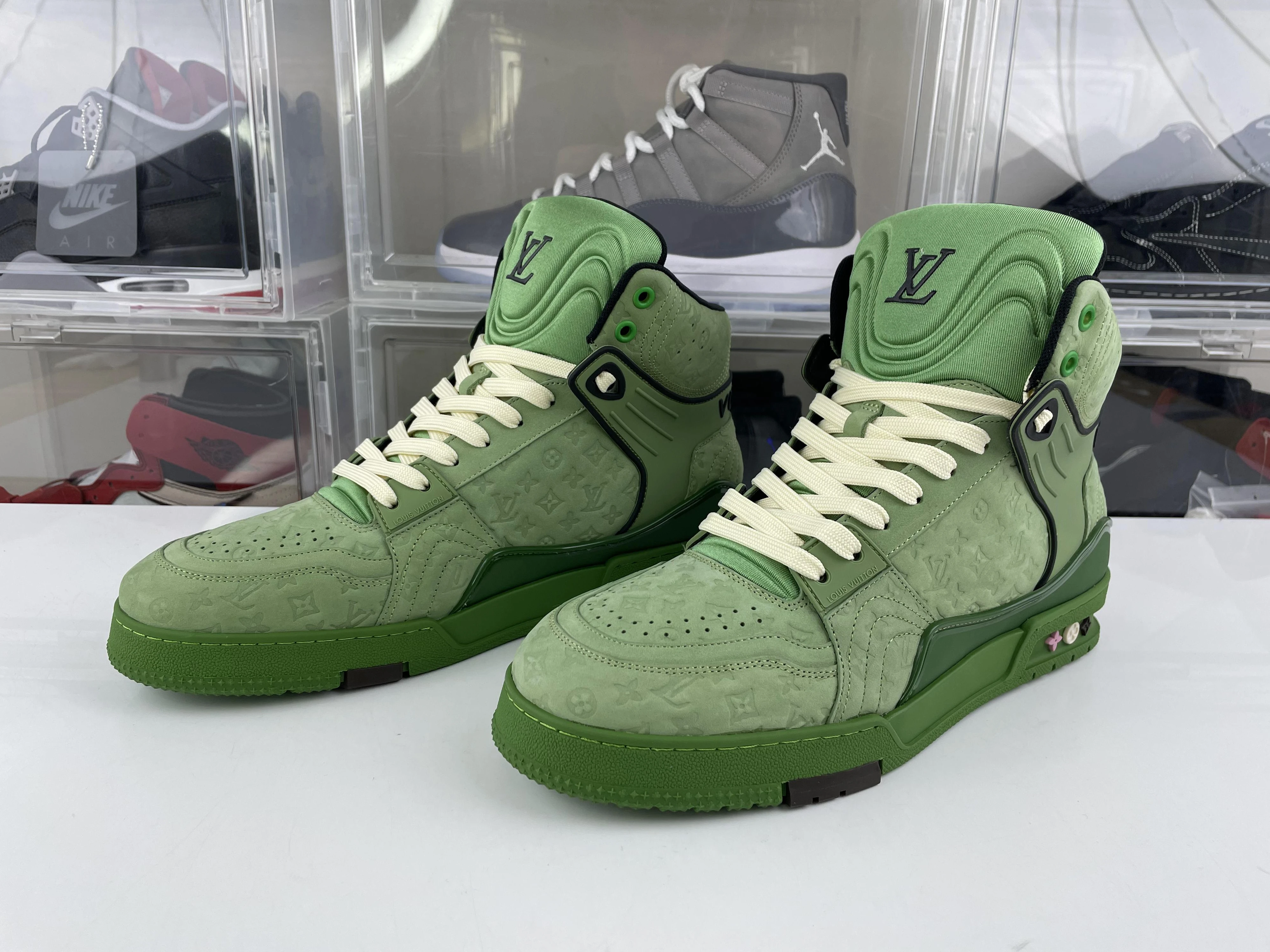Louis Vuitton Green Arch Light High Boost Sneaker AllSeason 188