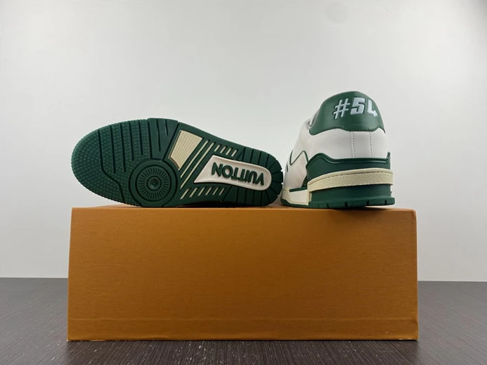 Louis Vuitton LV Trainer Sneaker Low White Green 1A54HM GoAnywhere 1517