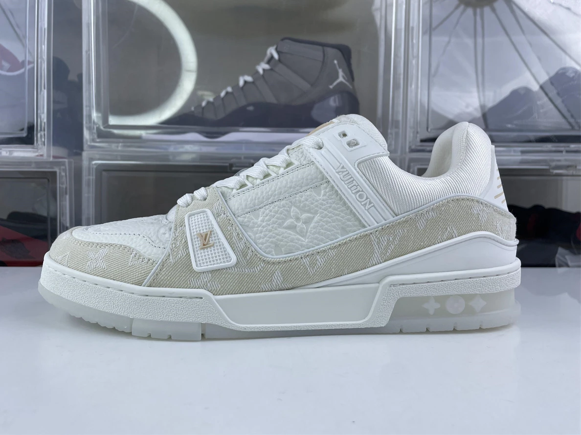 Louis Vuitton LV trainer with jean clothes AllSeason 193