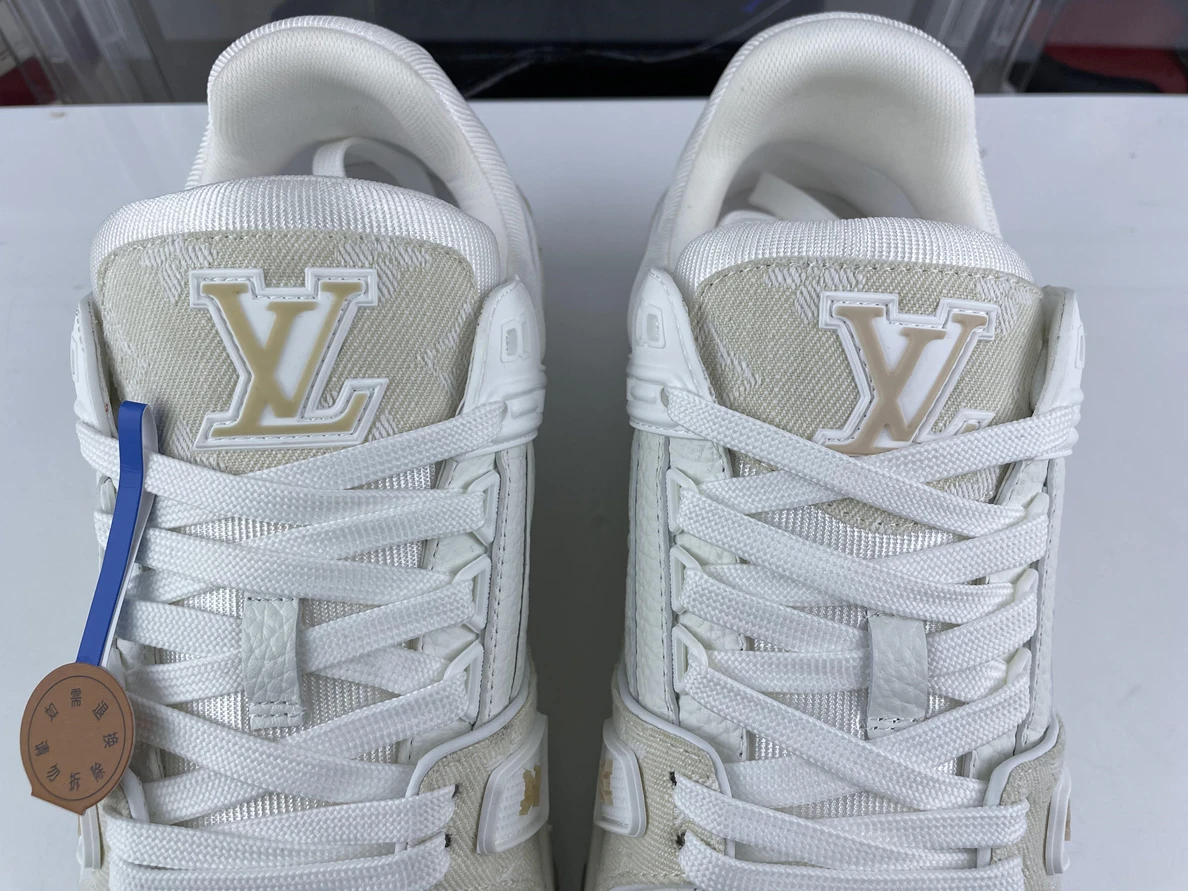 Louis Vuitton LV trainer with jean clothes AllSeason 193