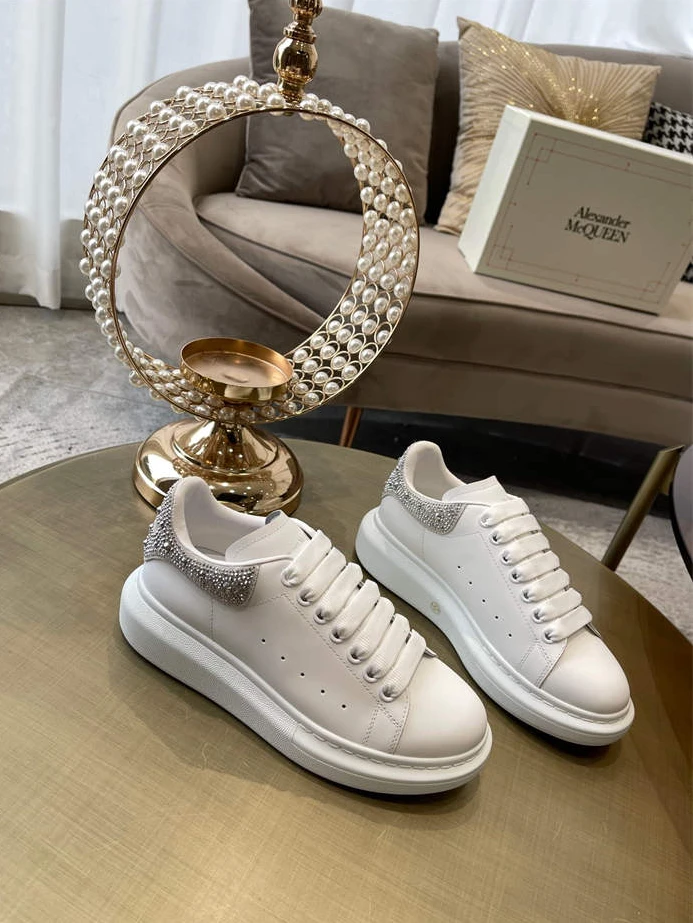 Mc Queen 47 UrbanStyle 1354