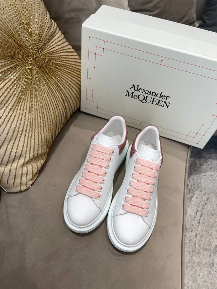 Mc Queen 52 Trendy 1351