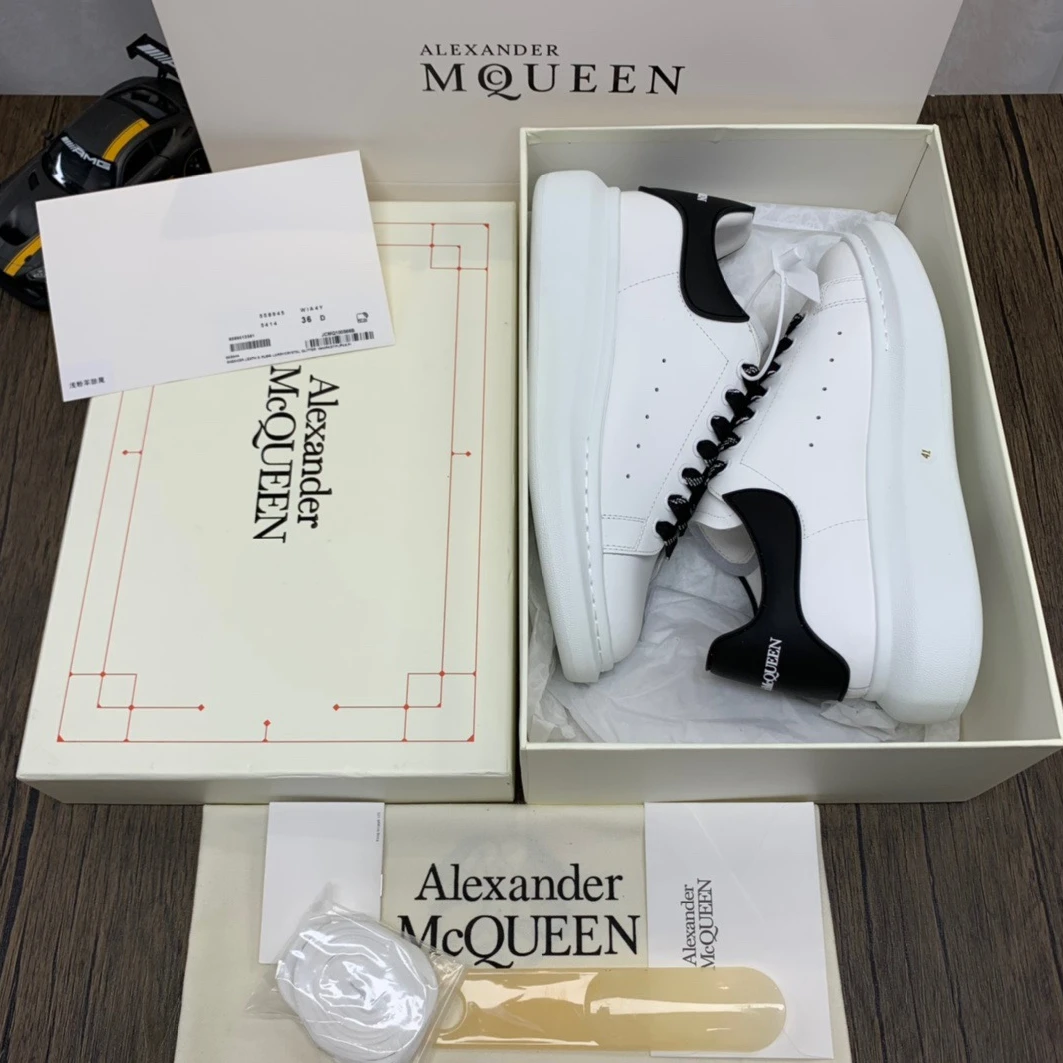 McQuen White Black Laces 621056WHXMT9034 BestValue 1406