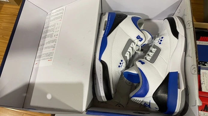 ModernLook 3027 Jordan3 white black CT8532- 762
