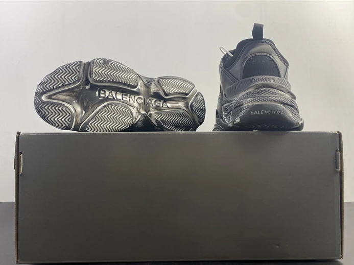 ModernLook 5225 BLCG TRIPLE S CLEAR SOLE 524039 W03B5 3396