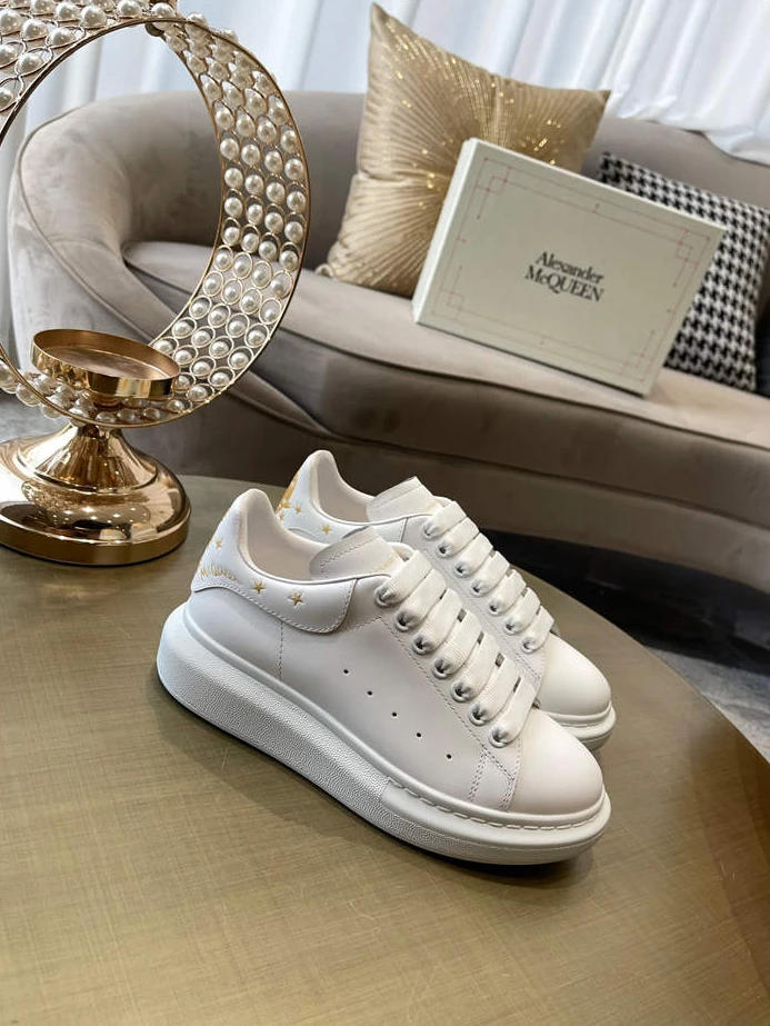 ModernLook 8465 Mc Queen 1335