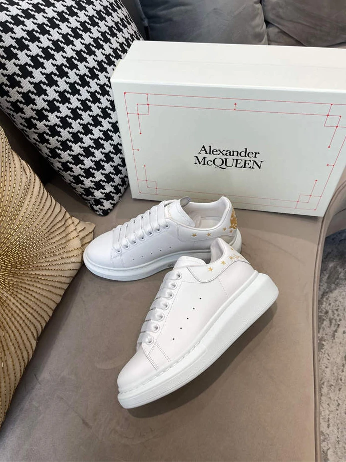 ModernLook 8465 Mc Queen 1335