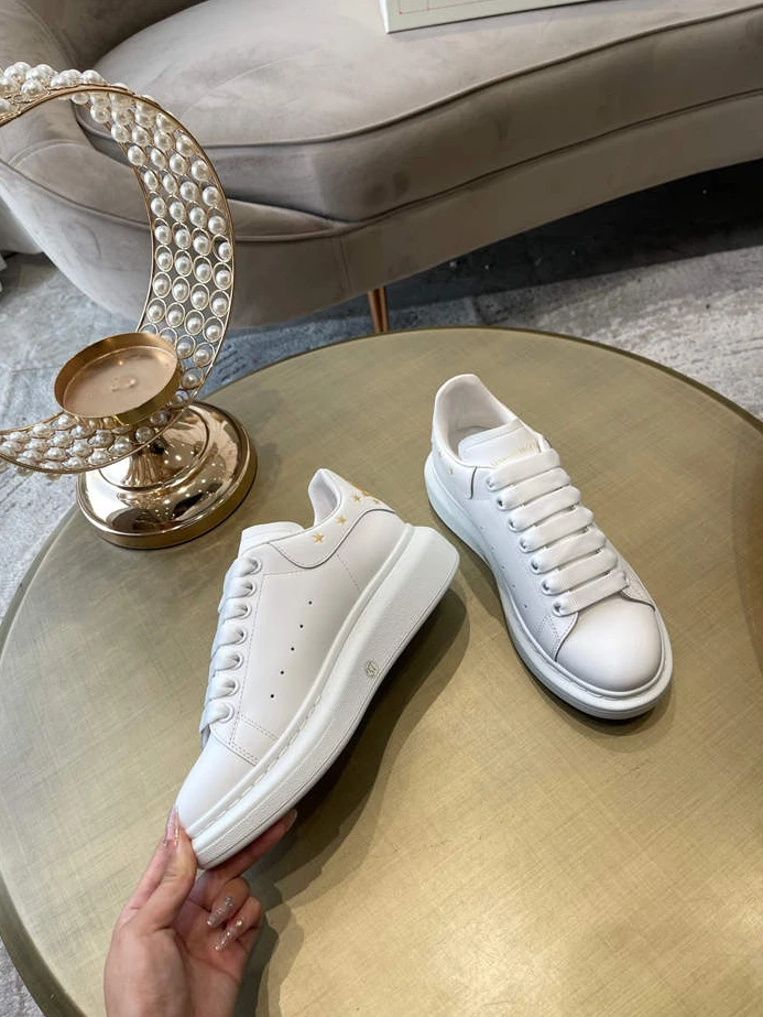 ModernLook 8465 Mc Queen 1335