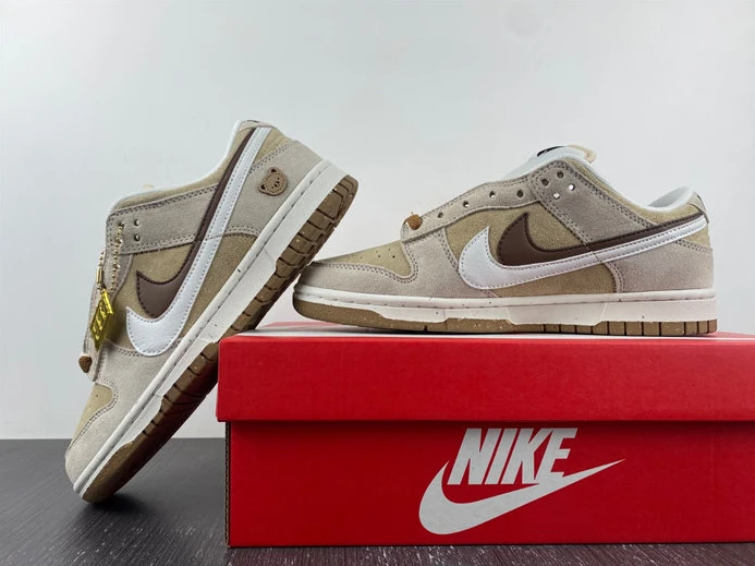 ModernLook 8614 Nike Dunk Low SE 85 DO9457-100D 1824