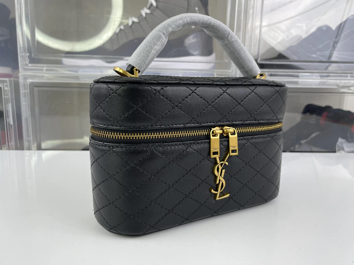 ModernLook Best Top quality YSL Saint Laurent mini Gaby Black bag, (18 x 11 x 6.5cm) 219