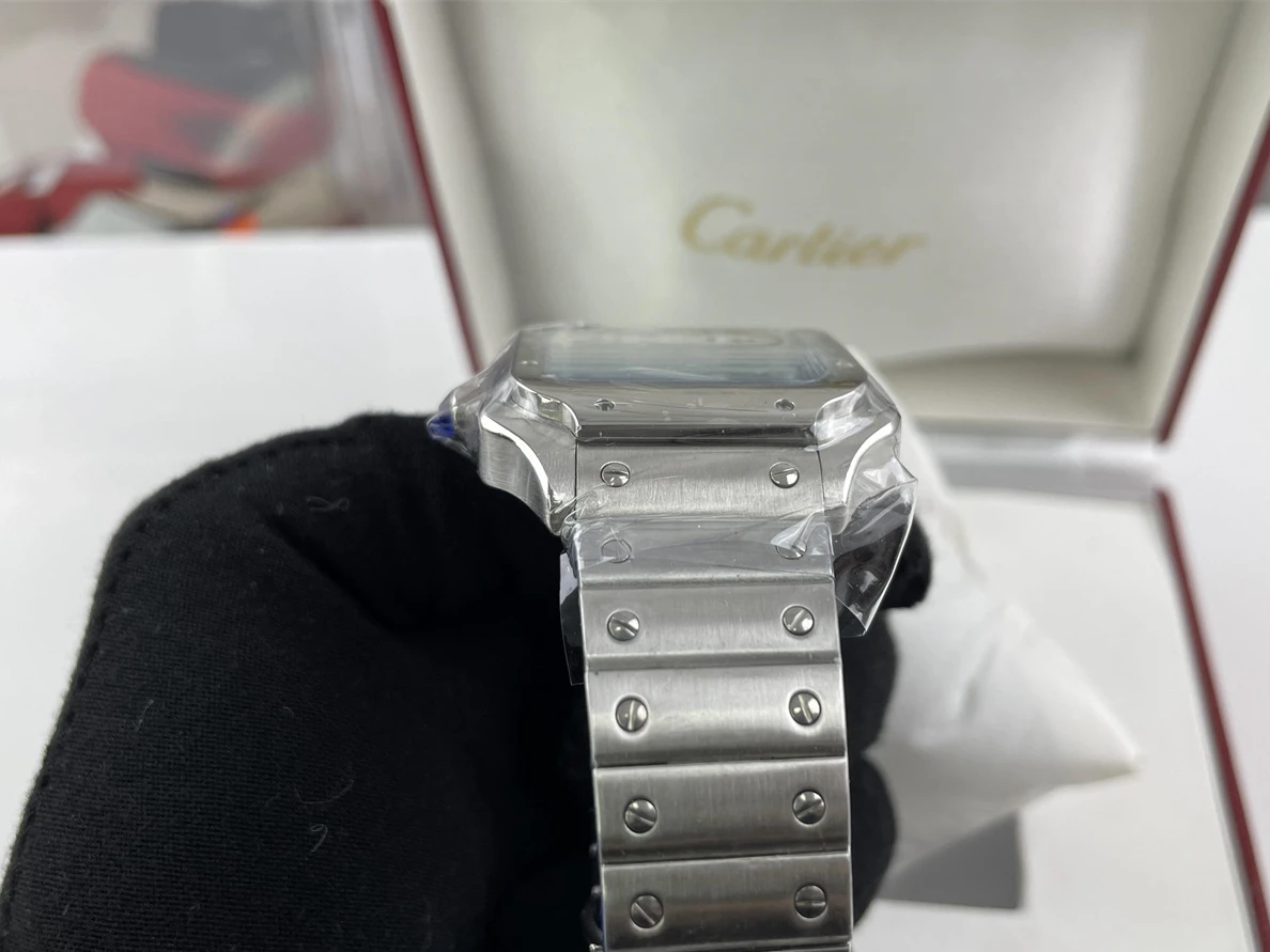 ModernLook Cartier mens Watch, (39.8x47.5x9.08mm ) 329