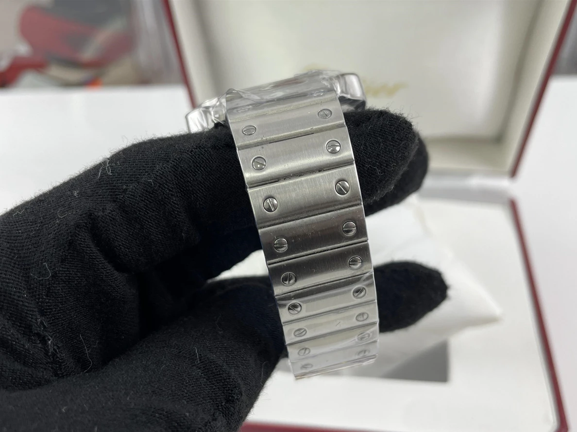 ModernLook Cartier mens Watch, (39.8x47.5x9.08mm ) 329