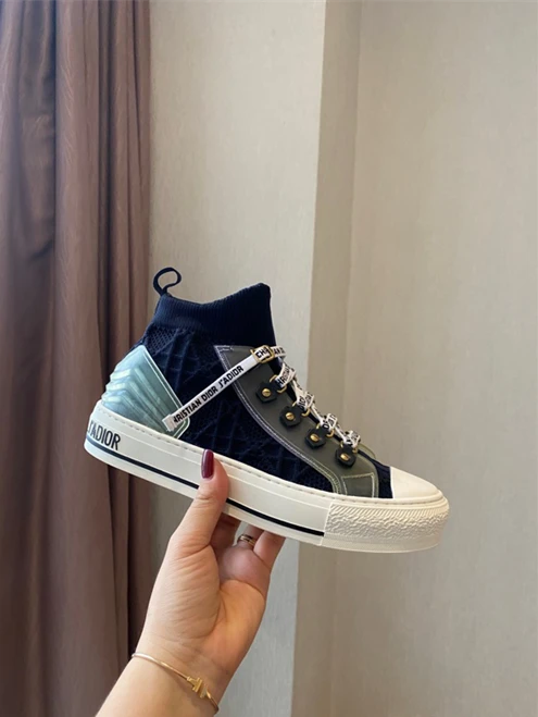 ModernLook DR Sneaker 1694