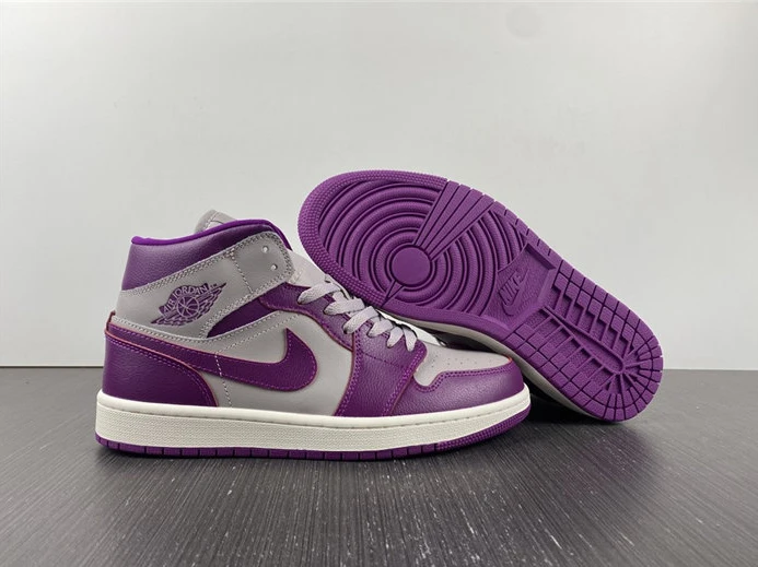 ModernLook Jordan 1 Mid Magenta BQ6472-501 438