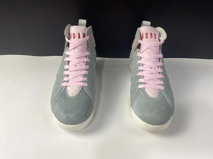 ModernLook Jordan 7 Retro Neutral Grey CT8528-002 1024