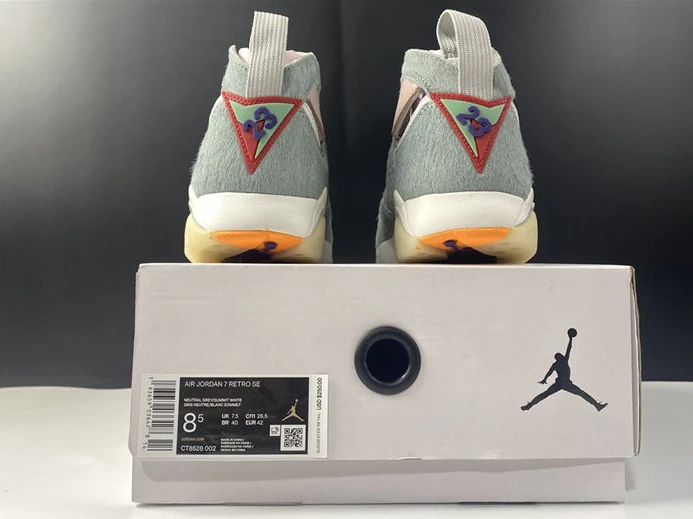 ModernLook Jordan 7 Retro Neutral Grey CT8528-002 1024