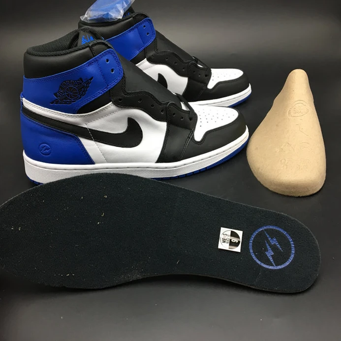 ModernLook Jordan1 Retro Fragment 716371-040 560