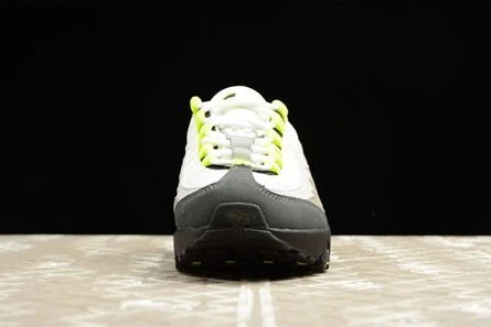 ModernLook Nike Air Max 95 OG Neon 307960-002 2575