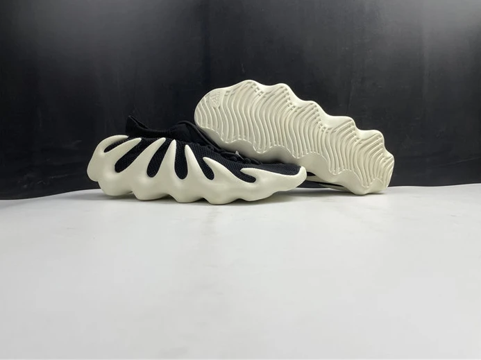 ModernLook adidas Yeezy 450 CLOUD BLACK H68049 2968