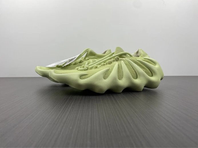 ModernLook adidas Yeezy 450 RESIN GY5388 2966