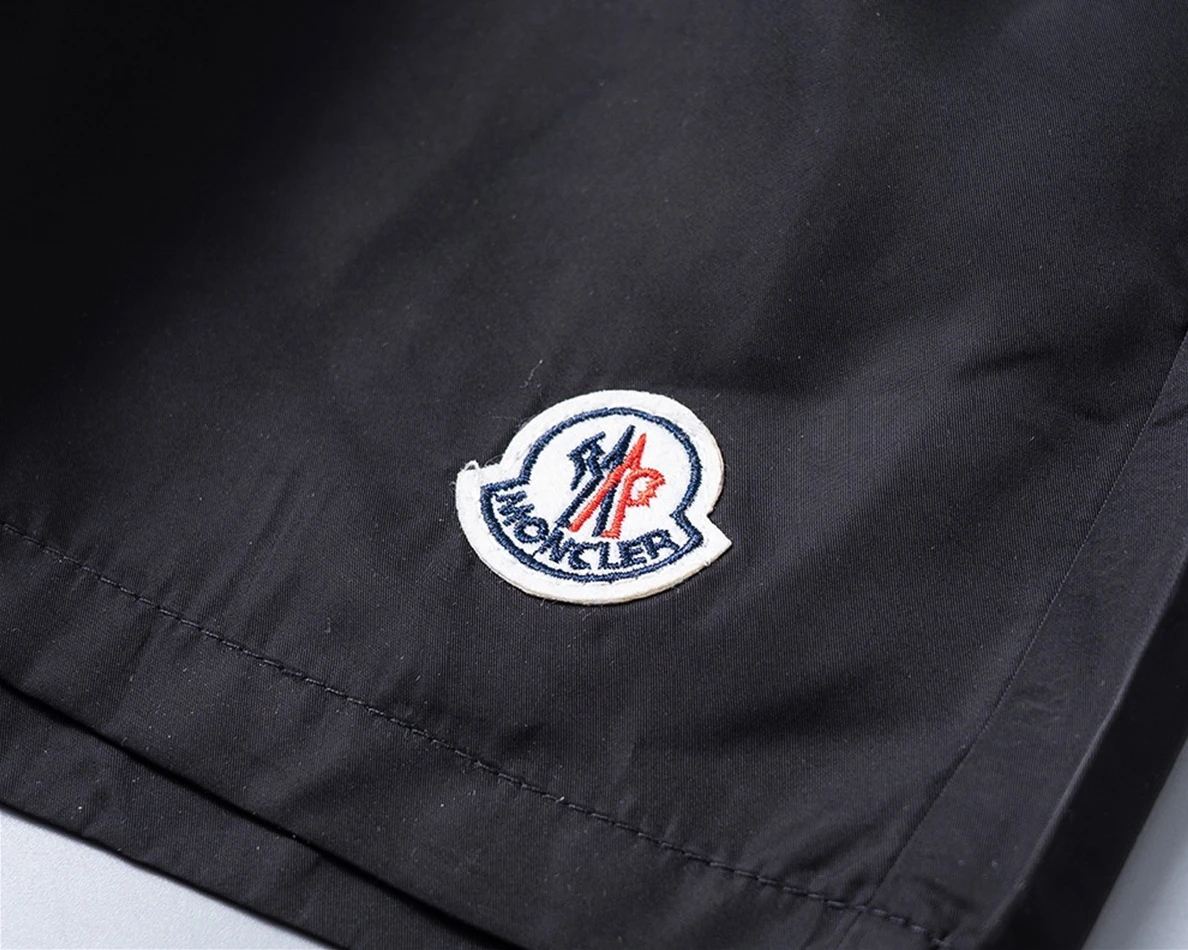 Moncler Mens Black Short Pants BestValue 48