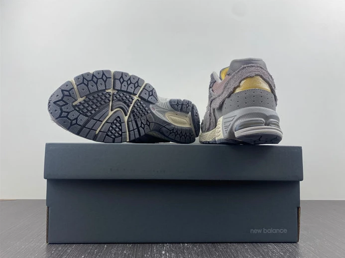New Balance 2002R Protection Pack Lunar New Year Dusty Lilac M2002RDY UrbanStyle 347