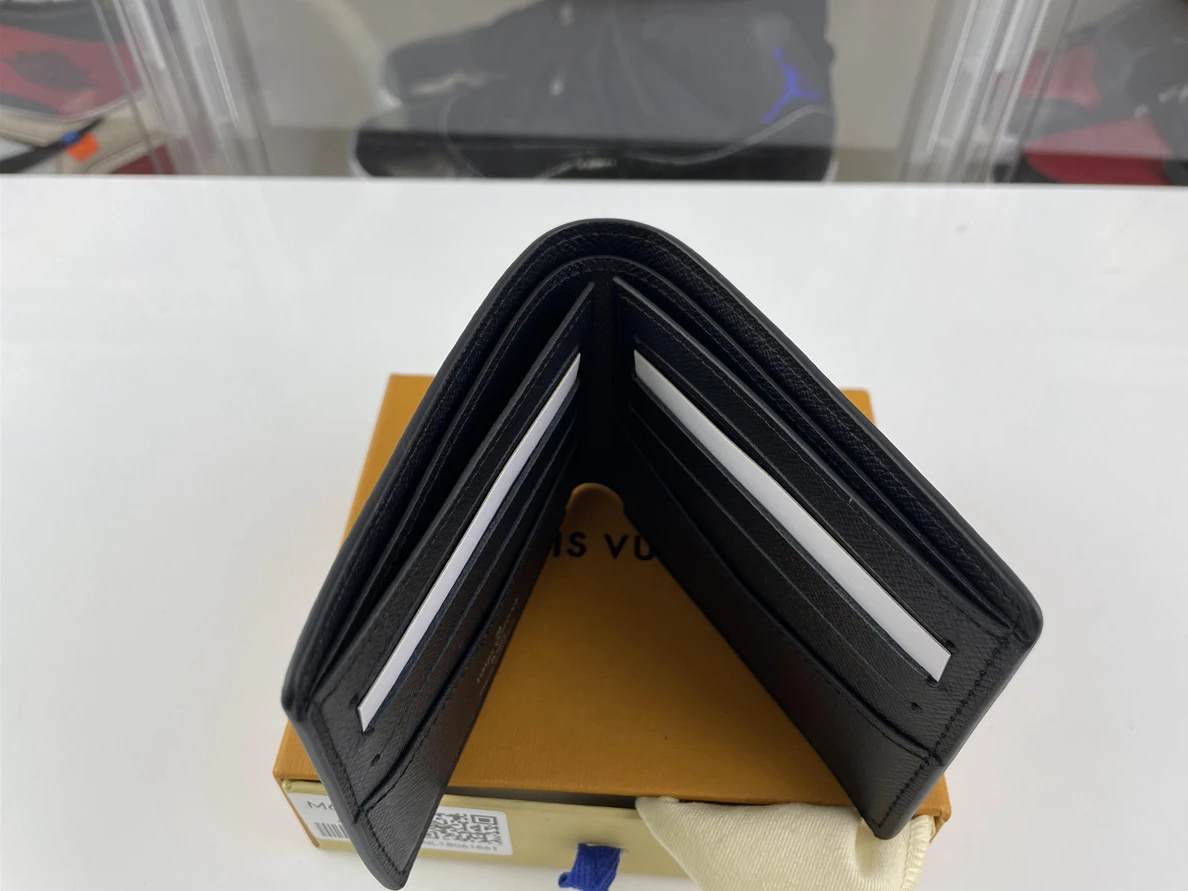 NewStyle 4319 LV Black Grey Wallet Monogram eclipse (11.9 x 9cm） 382