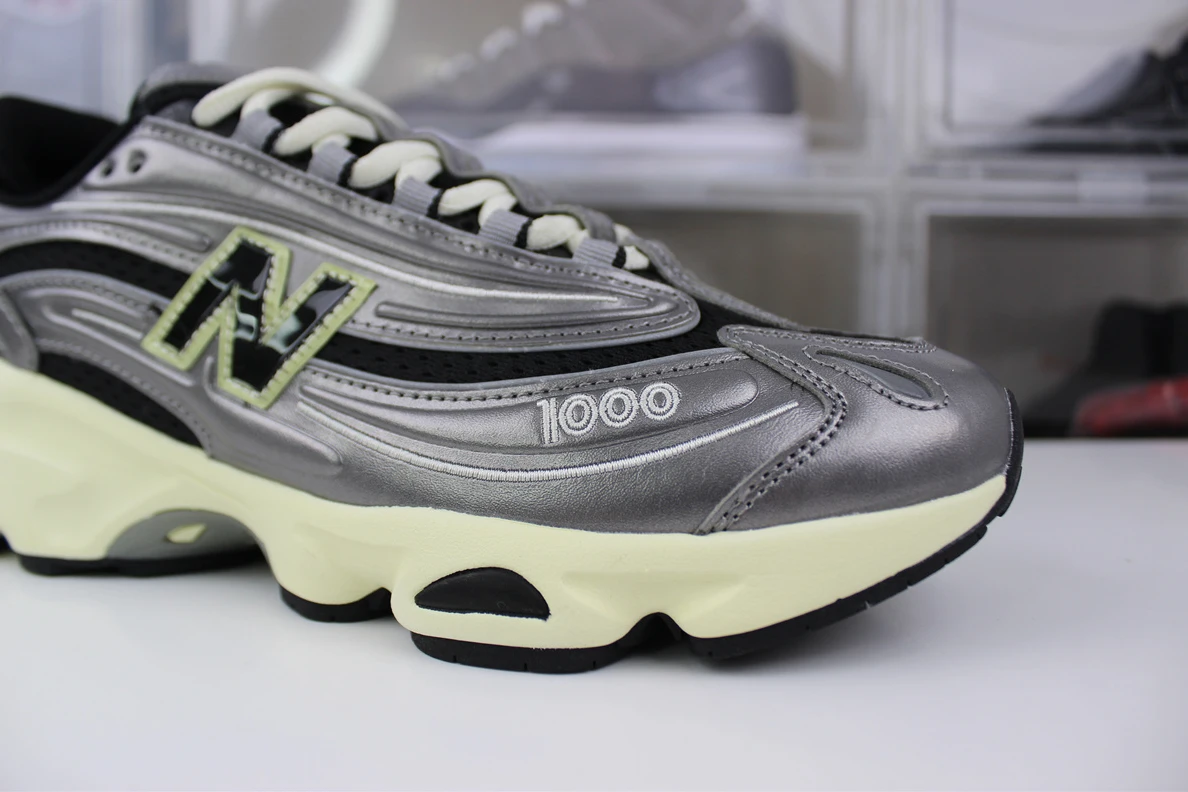 NewStyle 7939 The New Balance 1000 “Silver Metallic” Releases On April 24th 3595