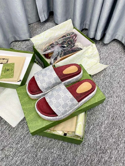 NewStyle 8695 Gucci Slipper 3243