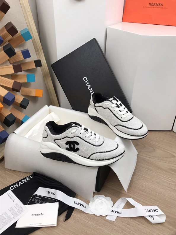 NewStyle Chanel Sneakers 1281